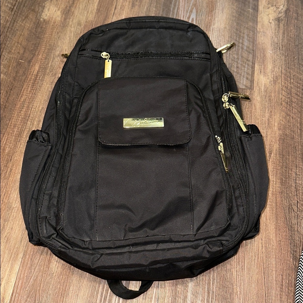 Jujube Backpack Diaper Bag Black & Gold‎ with 2 pouches